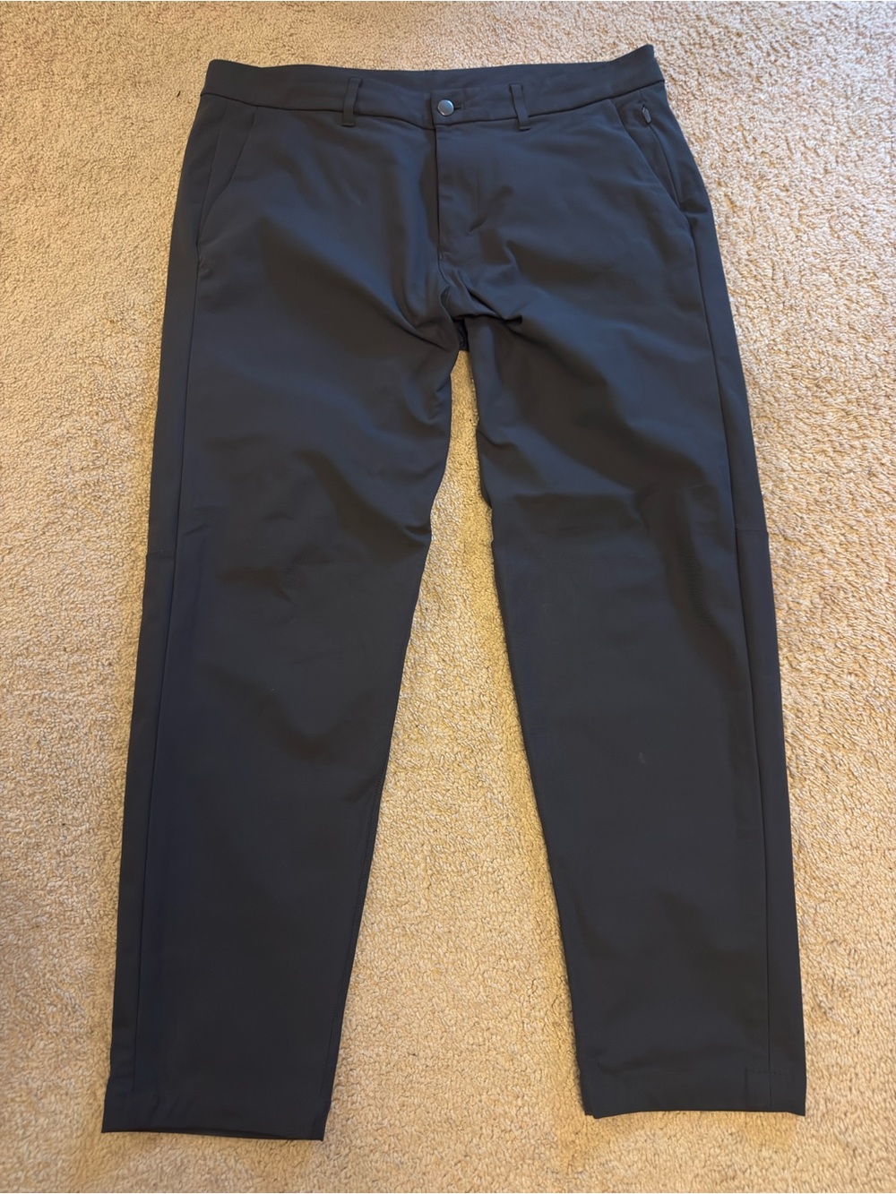 Lululemon Commission Slim Pants grey. Size 36x28.